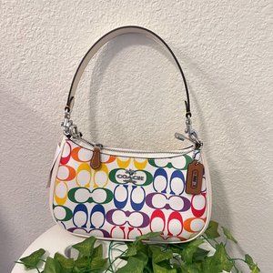 coach Teri Shoulder Bag In Rainbow Signature Canvas CA176